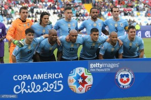 Uruguay Spesialis Pembunuh Tuan Rumah, Chile Waspada