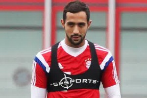 Bayern Krisis Bek, Usai Benatia Alami Cedera