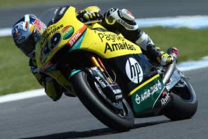 Ini Dia 2 Perbedaan Balapan MotoGP & Moto2 Versi Vinales