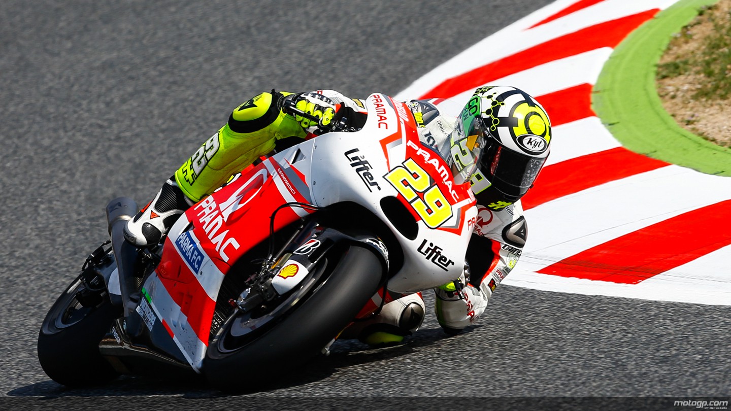 Target Iannone Pada Gelaran MotoGP 2015 Berita Sepak Bola Warta