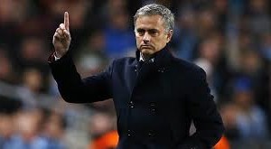 Mourinho: Sir Alex Bentuk MU Sesuai Citranya