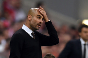Beckenbauer Harap Guardiola Tak Pindah dari Allianz