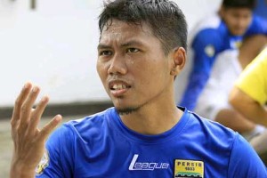 Tony Sucipto : Pemain Bebas Kemana Saja
