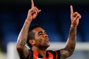 Chelsea Telah Sepakat dengan Harga Alex Teixeira