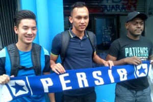 Kim Kurniawan, David Laly, dan Rahmat Hidayat Resmi Gabung Ke Persib