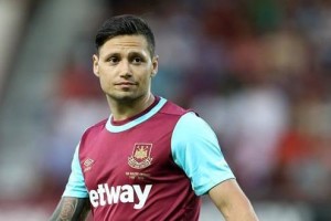 Fiorentina Dapatkan Zarate