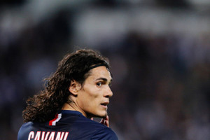 PSG Berpeluang Lepas Cavani