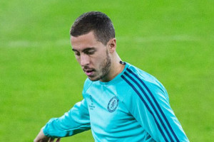 Lawan MU, Hazard Tak Akan Jadi Starter