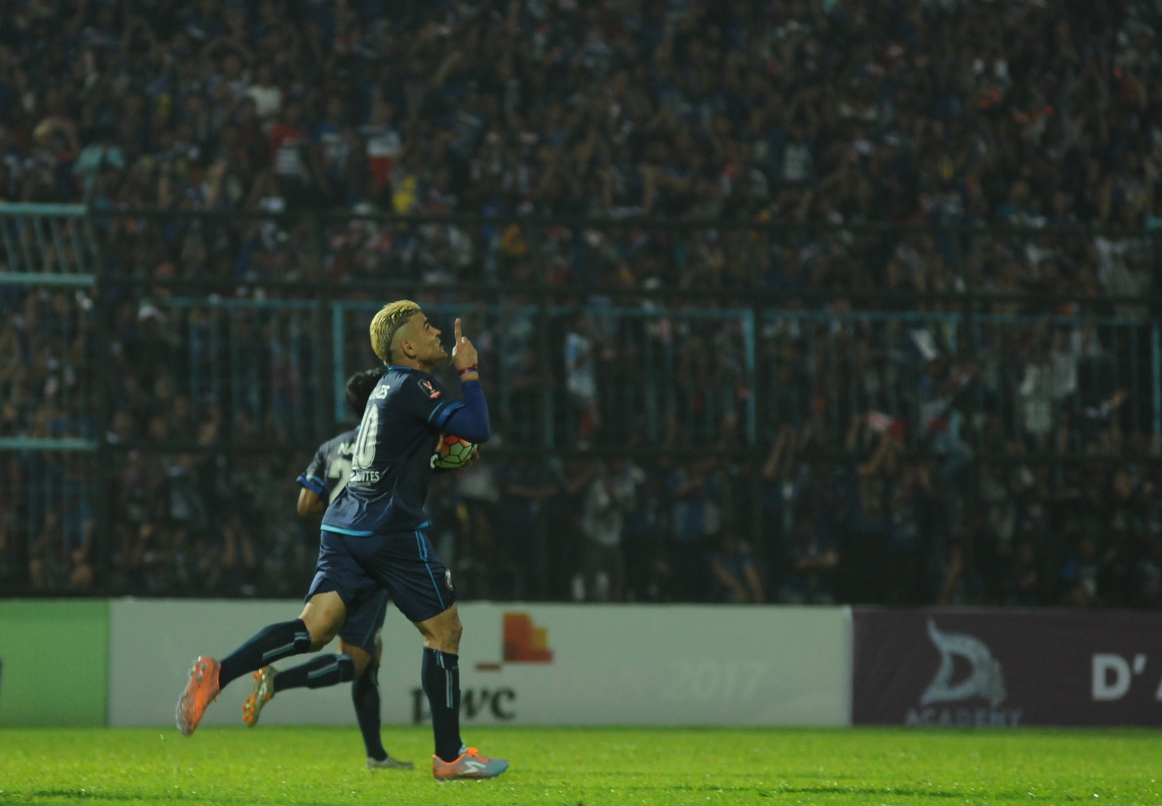 Arema FC - Cristian Gonzales