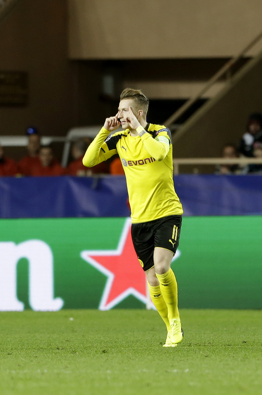 Selebrasi Gol Marco Reus - Borussia Dortmund4