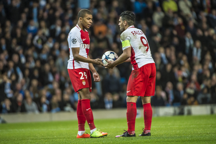 Kylian Mbappe dan Radamel Falcao