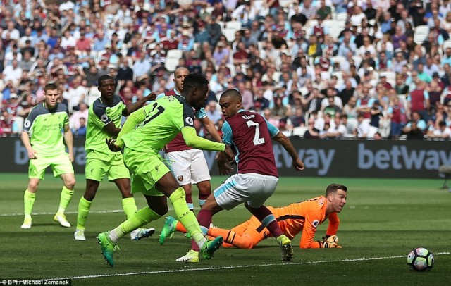 Gol Divock Origi - Liverpool