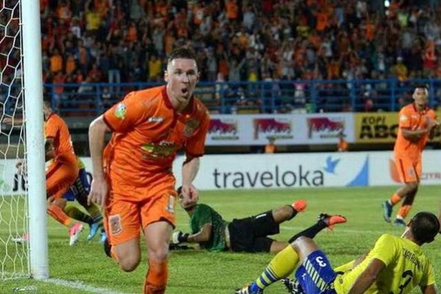 Borneo FC vs Gresik United